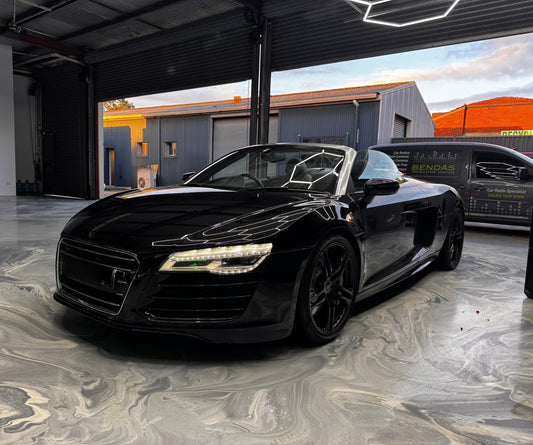 AUDI R8 - Radio Upgrade