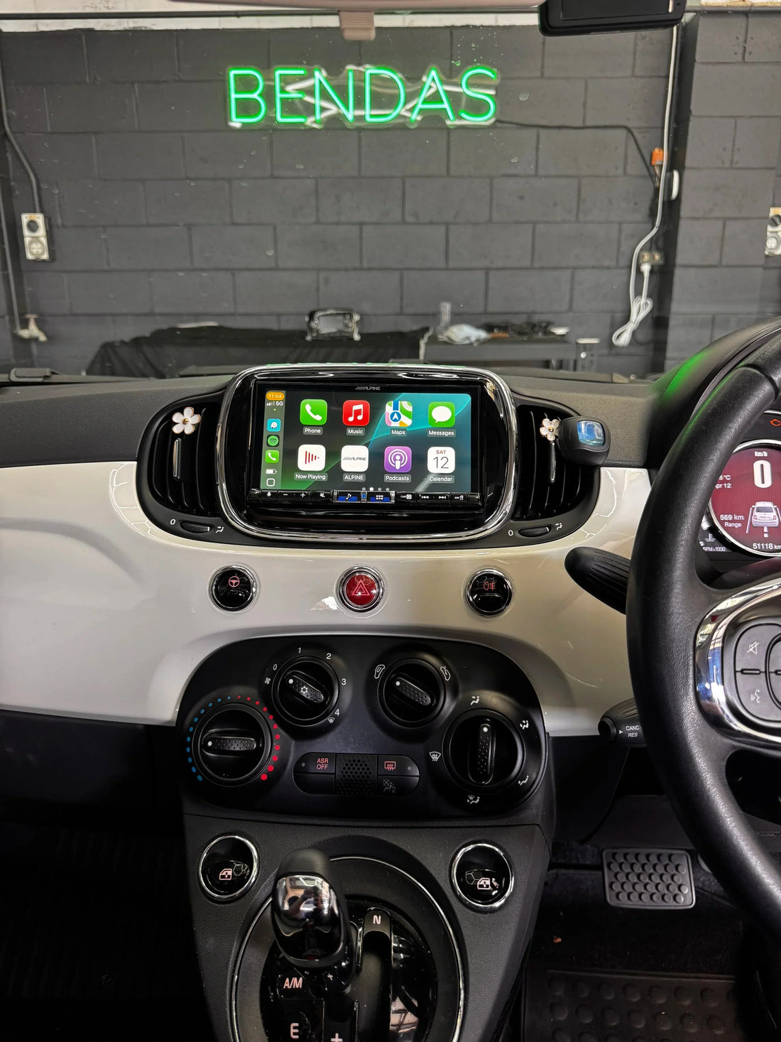 FIAT 500 2014-2018 Radio Upgrade w/ Reverse Camera