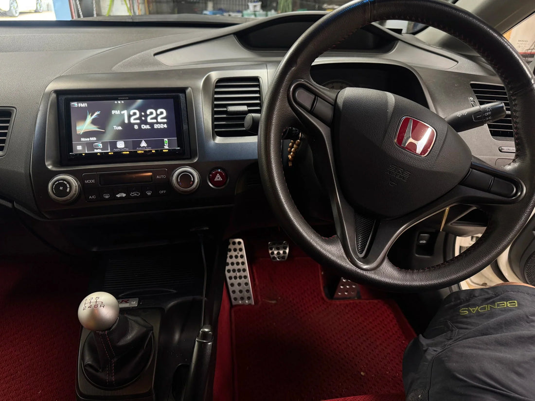 HONDA Civic 2010 (JDM) Wireless CarPlay Radio w/ Reverse Camera & Front Speaker Upgrade